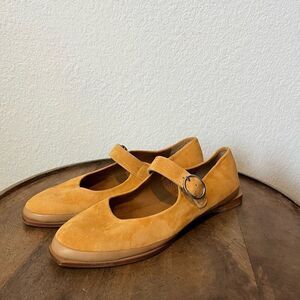 Coclico Saffron Mandorla Gold Yellow Heron Mary Jane Flats Women's Size 37 6.5-7